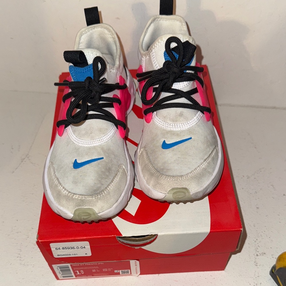 Nike Kids' White and Blue Sneakers with Pink accent
